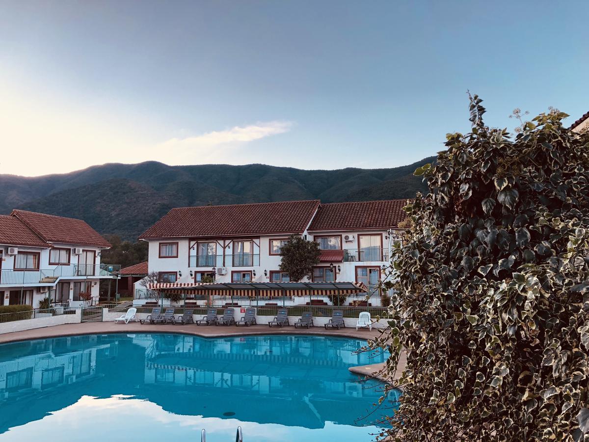 Hotel Resort Piemonte Ojos Buenos ภายนอก รูปภาพ
